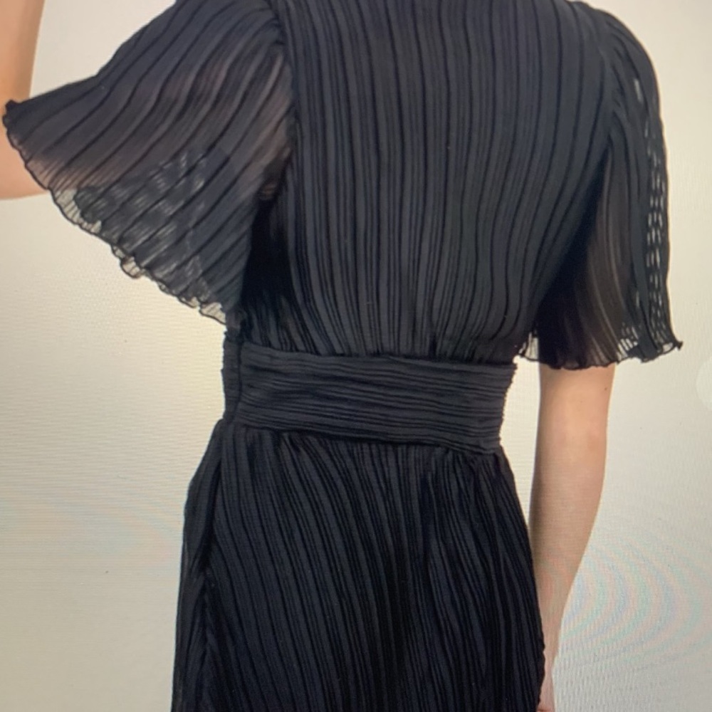 Pleated Romper - Picture 2 of 2